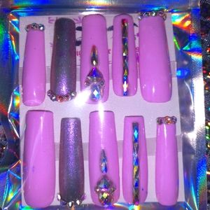 XL Square "Blush Bling" Press On Nails Set💅
